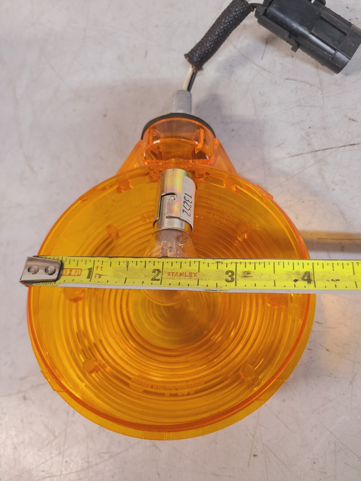 Truck-Lite Yellow Round Directional Light & Wire 13252