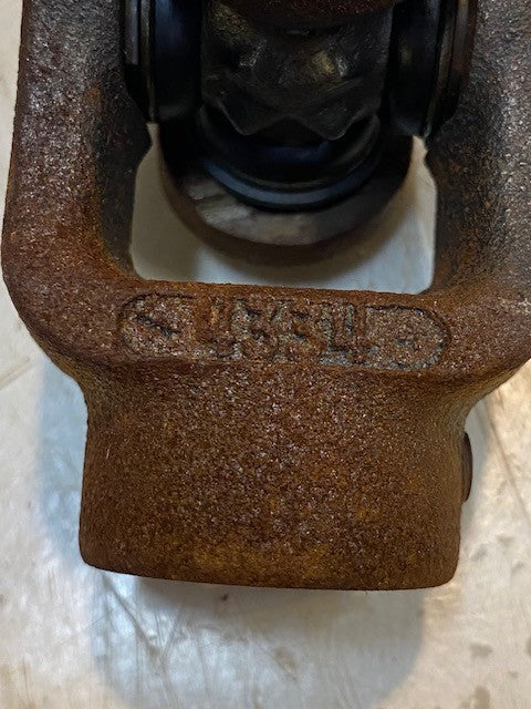 Universal Joint U-Joint Shaft Coupling 4334 Double Yoke Design
