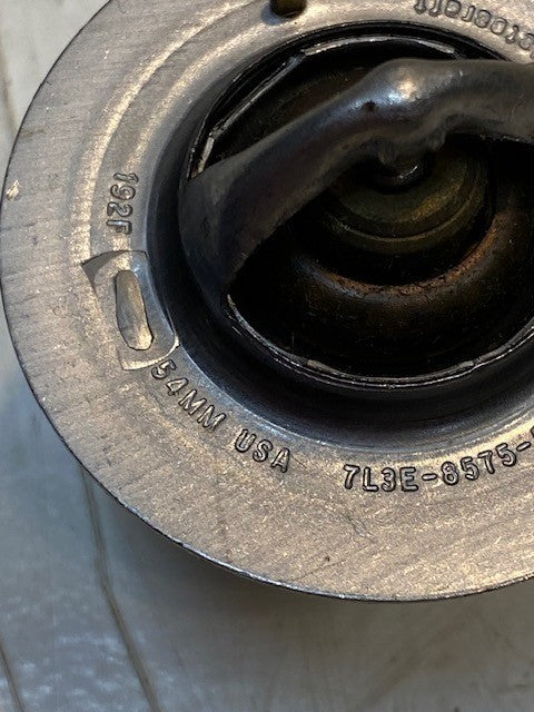 Motorcraft Engine Coolant Thermostat 7L3E-8575-AB Engine Temperature Regulator