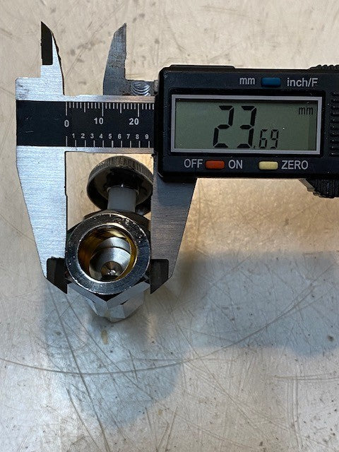 Watts PBSVC-9710-P Chrome Straight Valve 3/8 Compression to 5/8 Compression