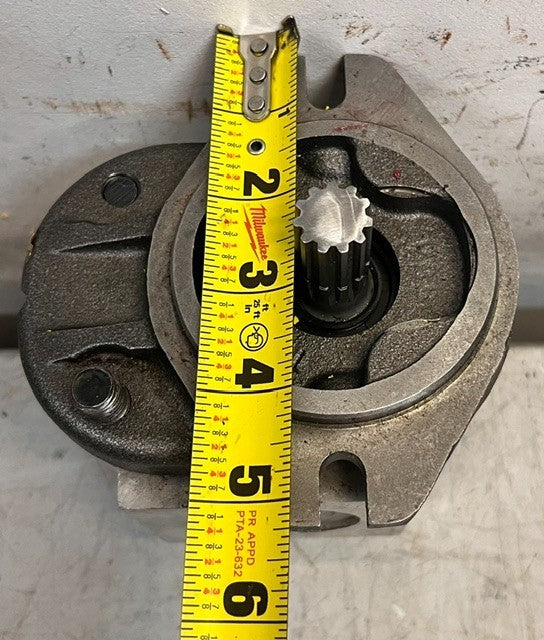 Dynamatic Limited UK Gear Hydraulic Motor/Pump A22.4L29155 Splined Drive Shaft