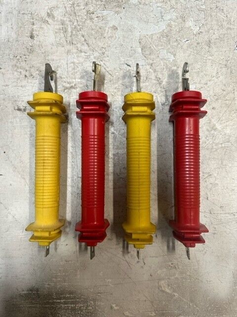 4 Pack of Red & Yellow Dare Old Faithful & Dare Rub'rgate Gate Handle