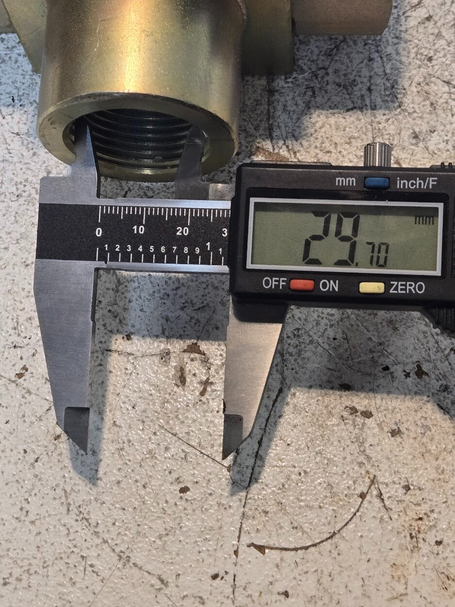 Anchor Flange 3-Way Block Body Threaded Valve AE3LN1-11DB | 5075 PSI