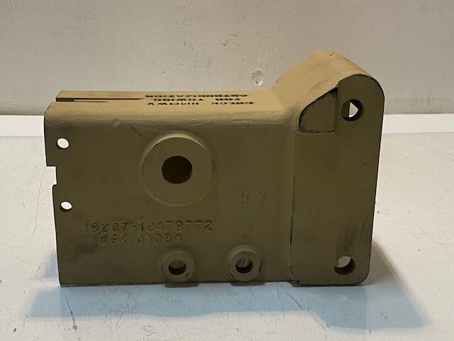 HMMWV Trailer Chassis Hitch Receiver Housing Part 19207-12479772 | MFR-01084
