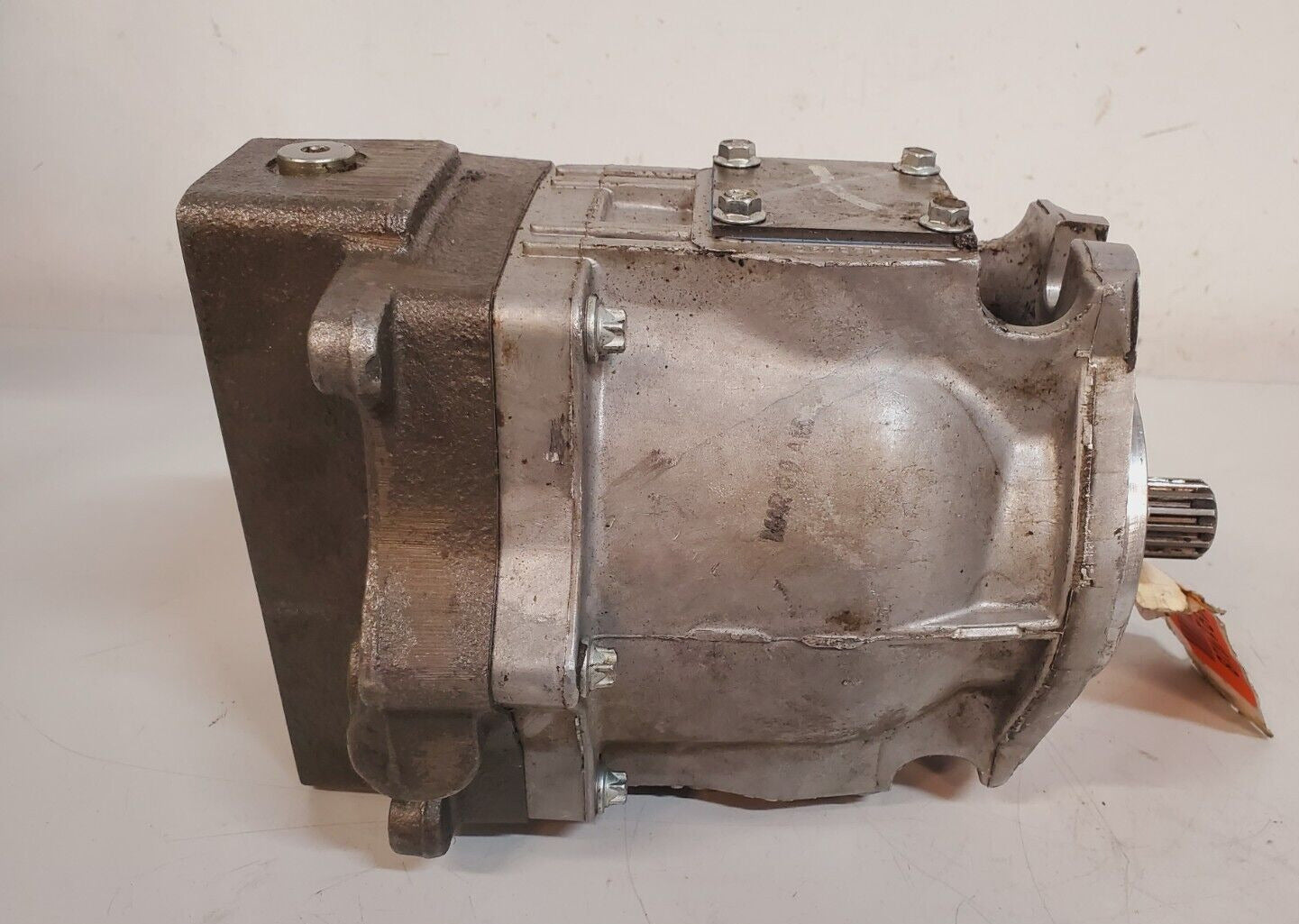 John Deere Hydraulic Pump RE65576 | 441533 | 23/C/99/0 | 26C990GBT1 | 442290