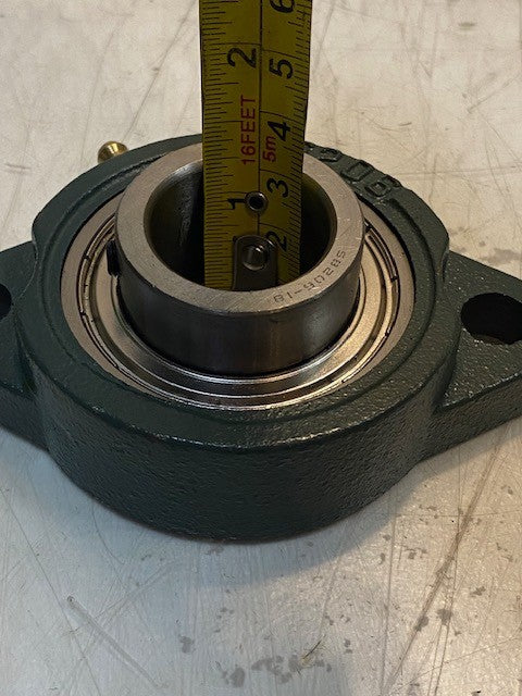 2-Bolt Flange F206 w/ SB206-18 Insert Bearing 28mm Bore 12mm Bolt Holes