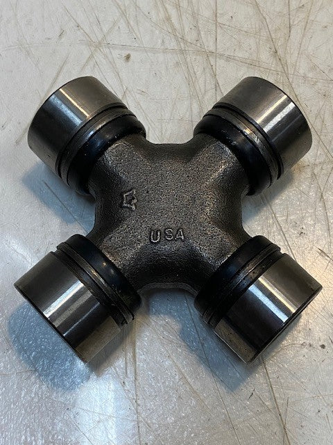 Universal Joint S0664 | 54 USA Steel U-Joint Drive Shaft Joint 4" Wide