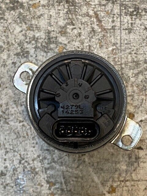 Exhaust Gas Recirculation Valve 4279L | 16253 | 5-1/2" L 3-3/4" W 2-1/2" T