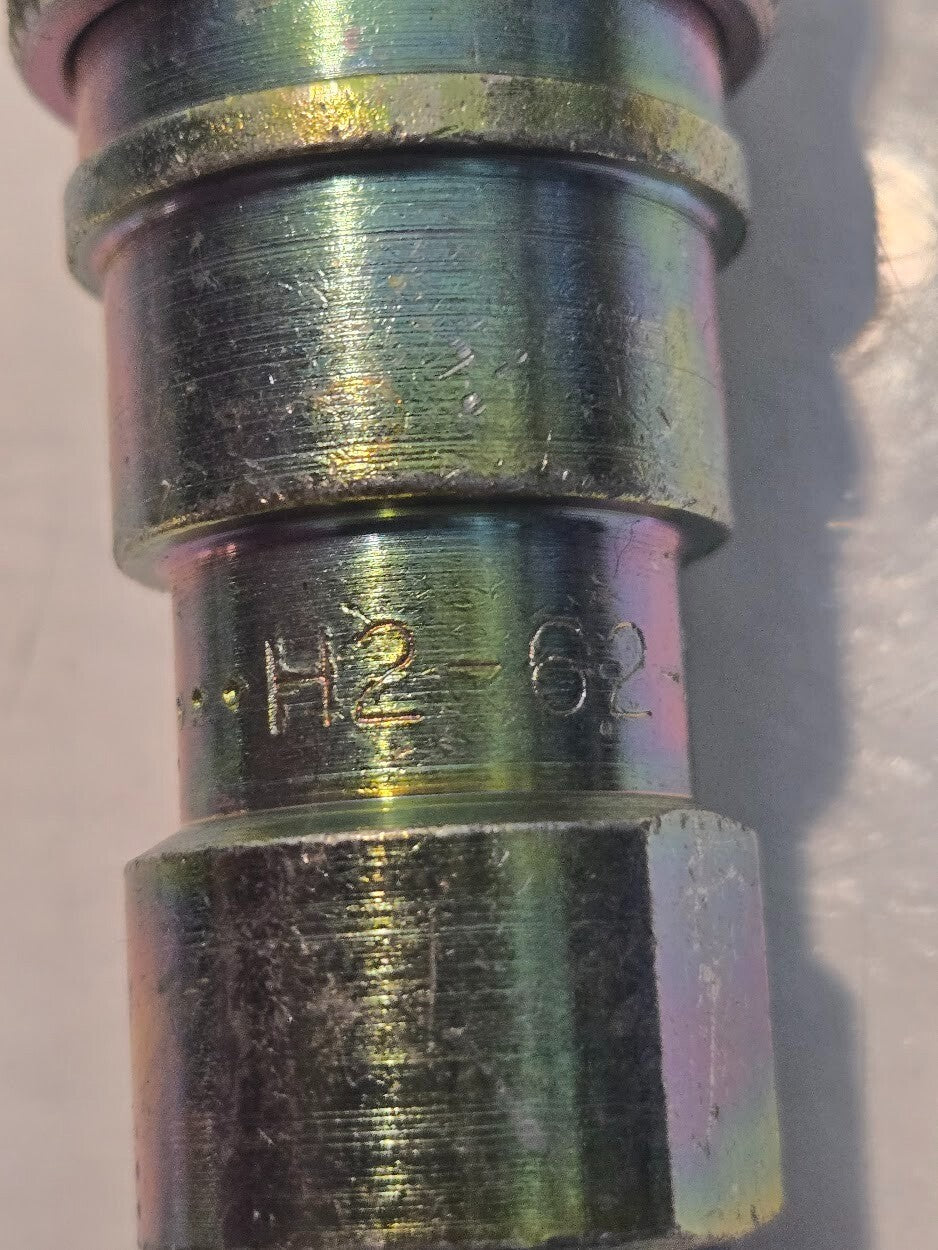 3 Quantity of Parker 60 Series H2-62-T6 Hydraulic Quick Connect Fittings (3 Qty)