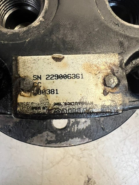 White Drive Products Hydraulic Motor HBO-13976 | 99456 | 80381 Replacement