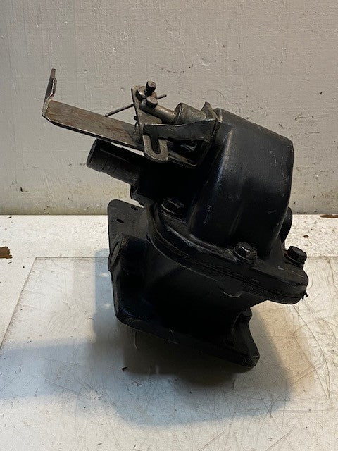 PTO Power Take Off Steering Stem 32-Teeth Gear 9-1/2" Base L 4-3/4" Base W