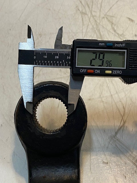 Pitman Arm 8-1/2" Long 5" Drop 20mm Bore 30mm Bore 36-Spline