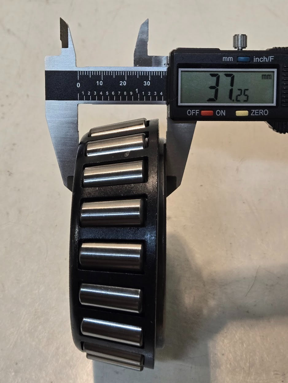 National Tapered Roller Bearing Cone 555S | 13 AH | 2-1/4" Bore 37.25 mm Thick