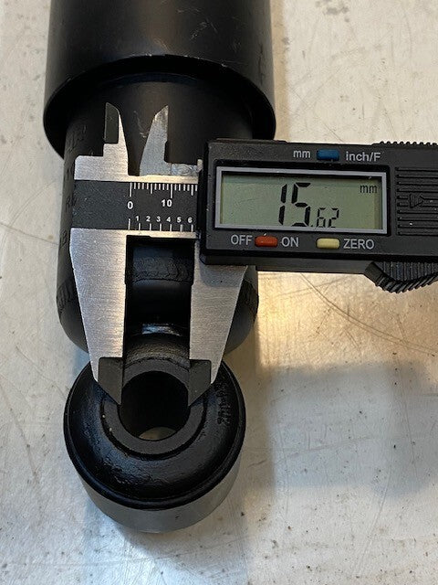 Paccar C71-1002 | Q11081 | 06560AB Shock Absorber 20" Long 70mm OD 16mm Bore