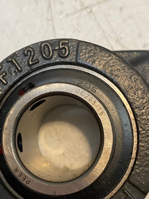 3 Quantity of Peer 2-Bolt FT205 Flange Bearings UC205-16 | 25mm Bore (3 Qty)
