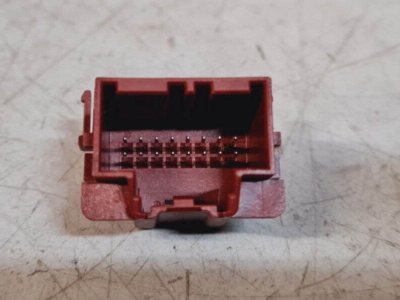 15 Qty. of Delphi Automotive Systems Connectors C0009841 (15 Qty)