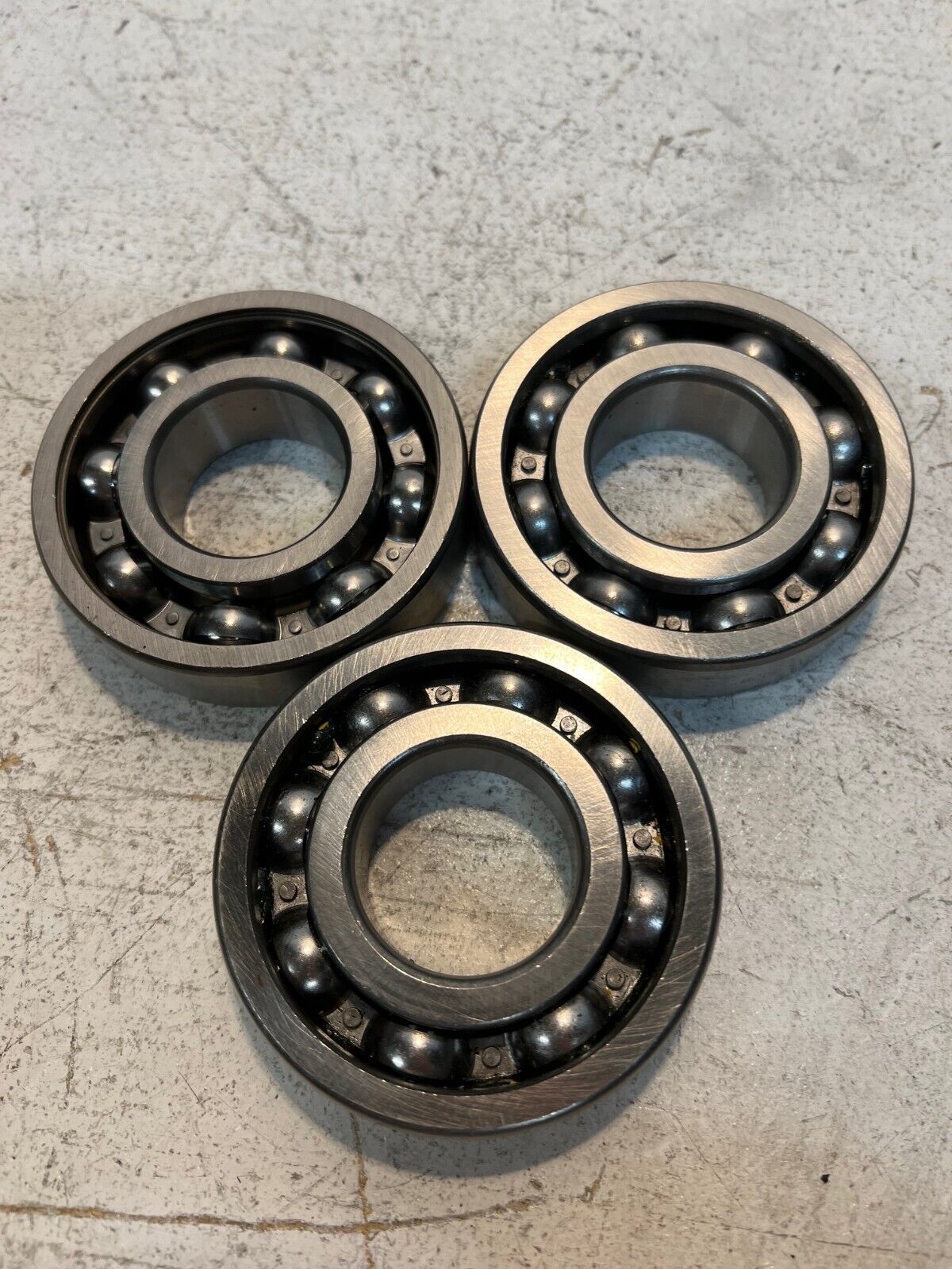 Pack of 3 6307V Ball Bearing CCVI (QTY 3)