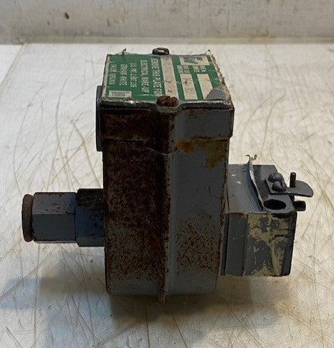 Graham White Salem Solenoid Valve 48-75 VDC 100-175PSI | 912-057 | 2.887.126