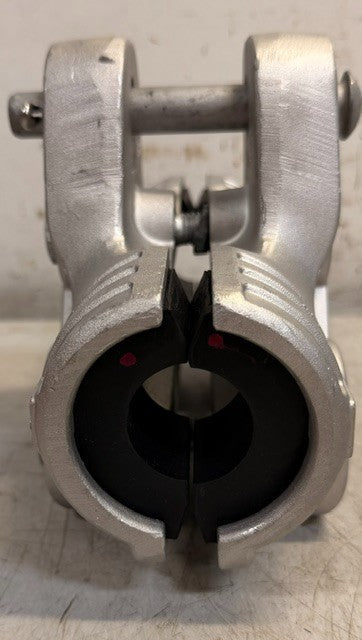 CGS-1098 Structural Support And Conductor Clamp Electrical Utility Hardware