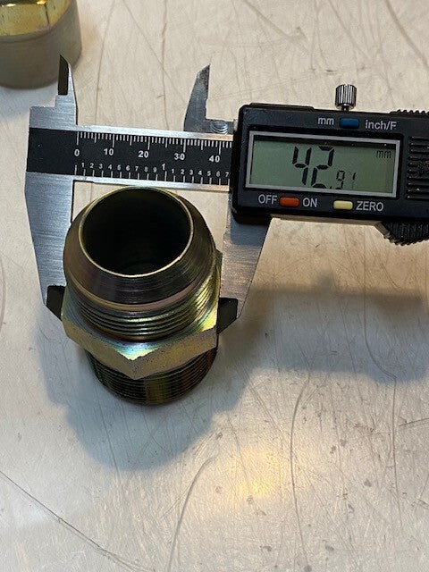 4 Qty of Hydraulic Triple-Lok Flare Adapters 2-3/8" L 41mm Thread 27mm ID -4 Qty