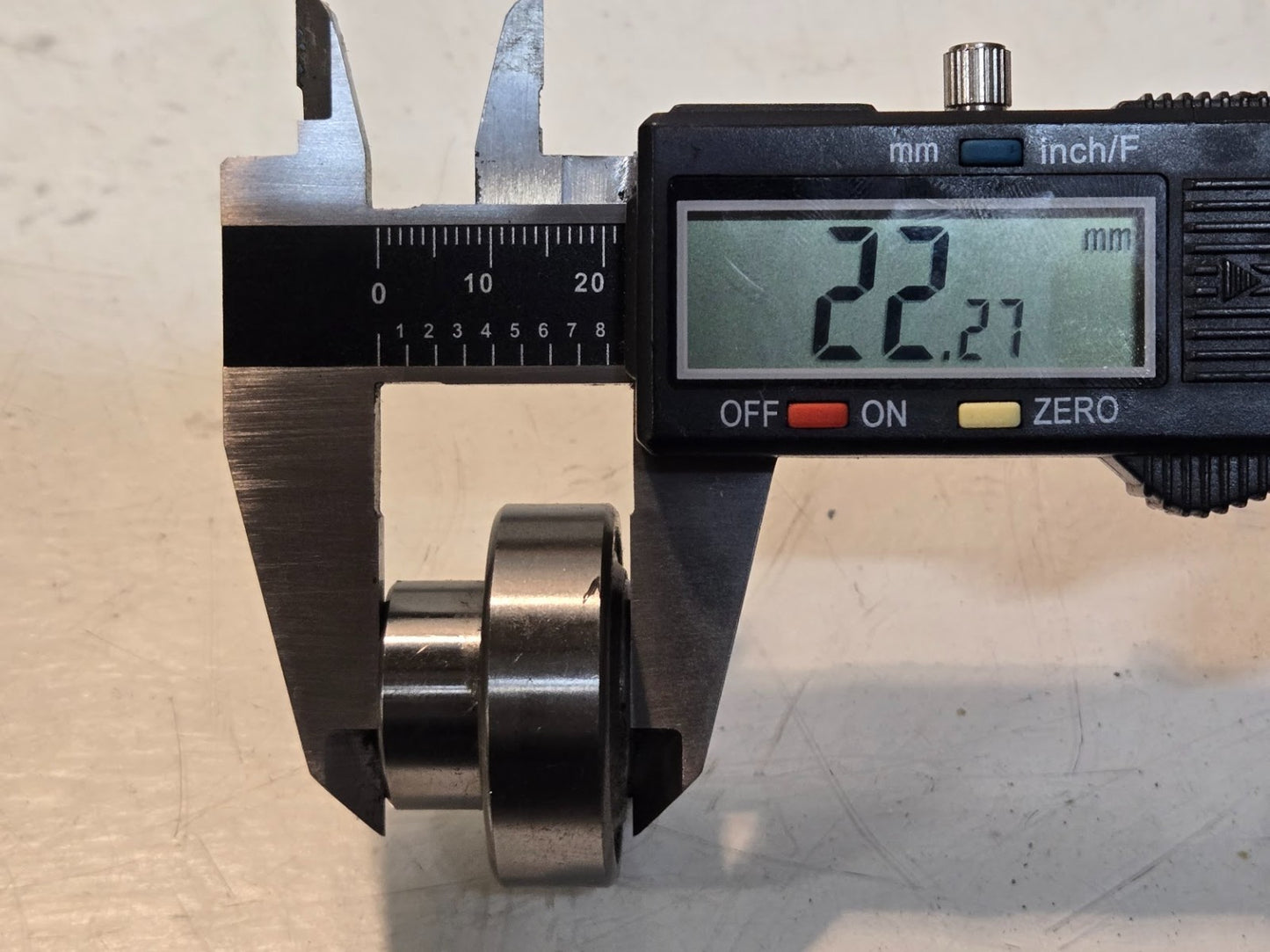 9 Quantity of Metal Shielded Ball Bearings 202RRE | 35 mm OD 15 mm Bore (9 Qty)