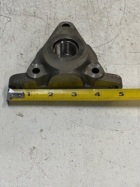 5 Bolt Triangular Flange Mount 6008E | AF2 | 7094 | 25mm Bore