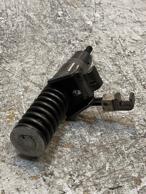 Caterpillar CAT Fuel Injector 0R8682 | 682516 | 7" Long 8mm Tip