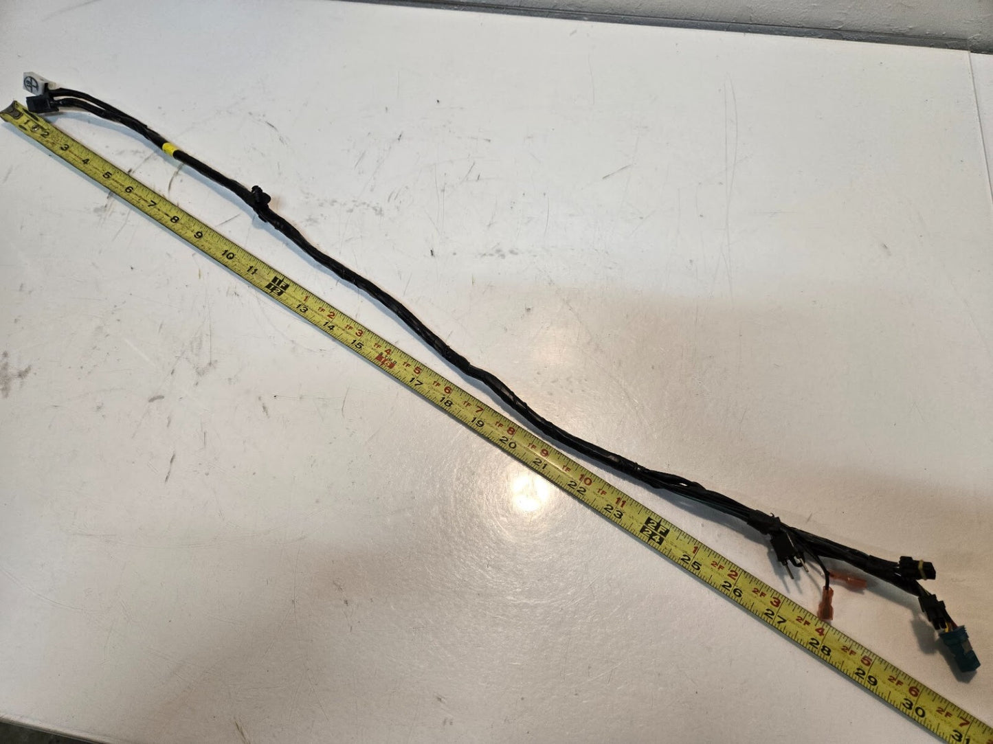 13 Quantity of Wiring Harness 2494.6701 | 1-929171-1 | A001 545 04 73 (13 Qty)