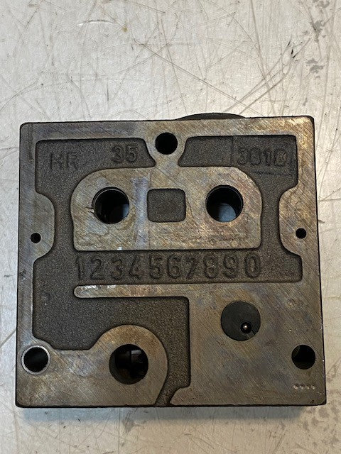 Sauer-Danfoss Basic Module Valve Block 157B6600 | 0202D047030