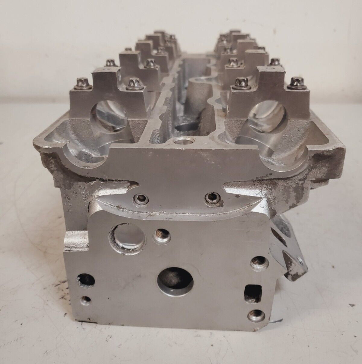 Engine Cylinder Head Part Number 90501971