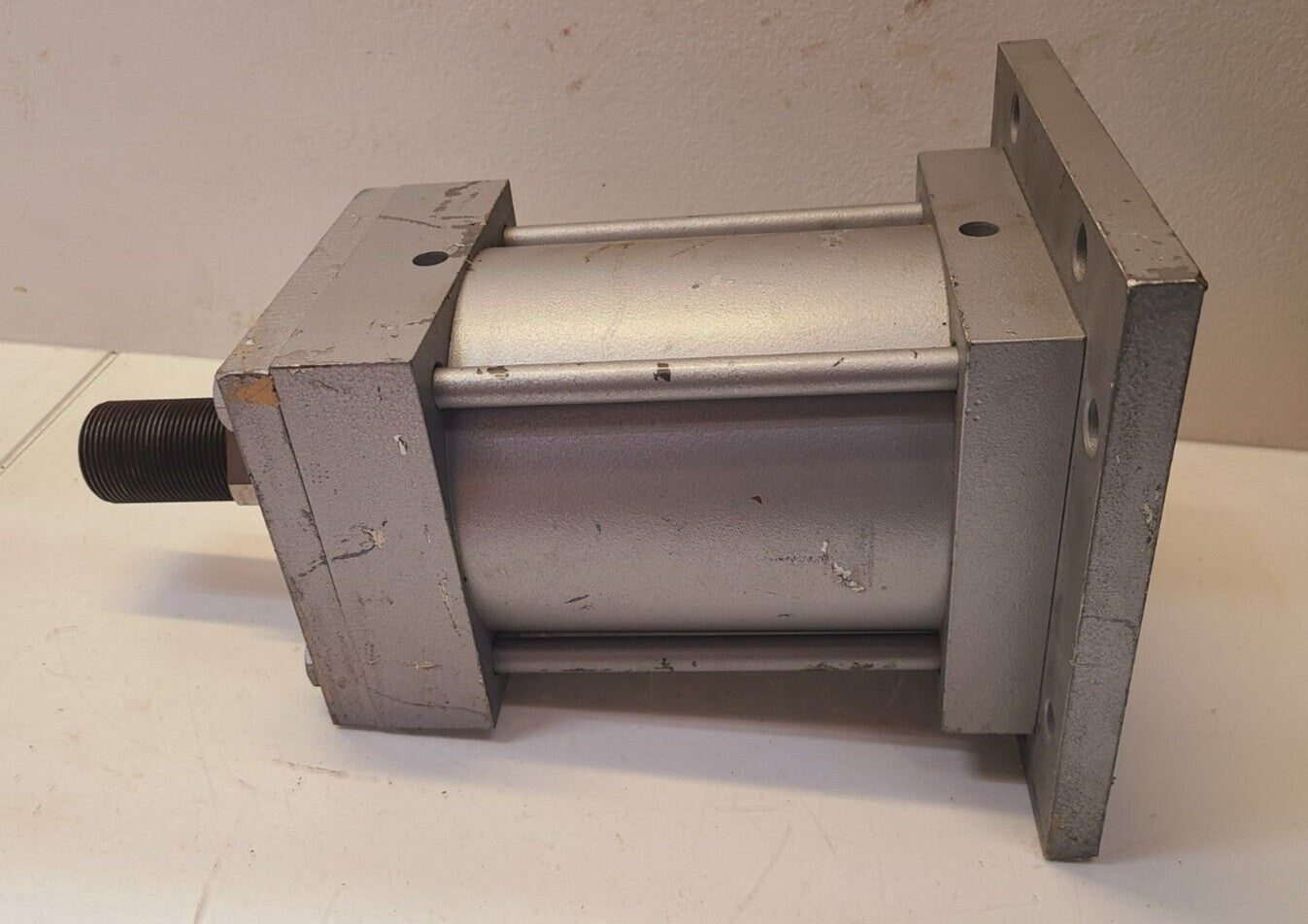 The Sheffer Corp Hydraulic Cylinder 1-750517 | 904492 | MOD 5ARFX4CC