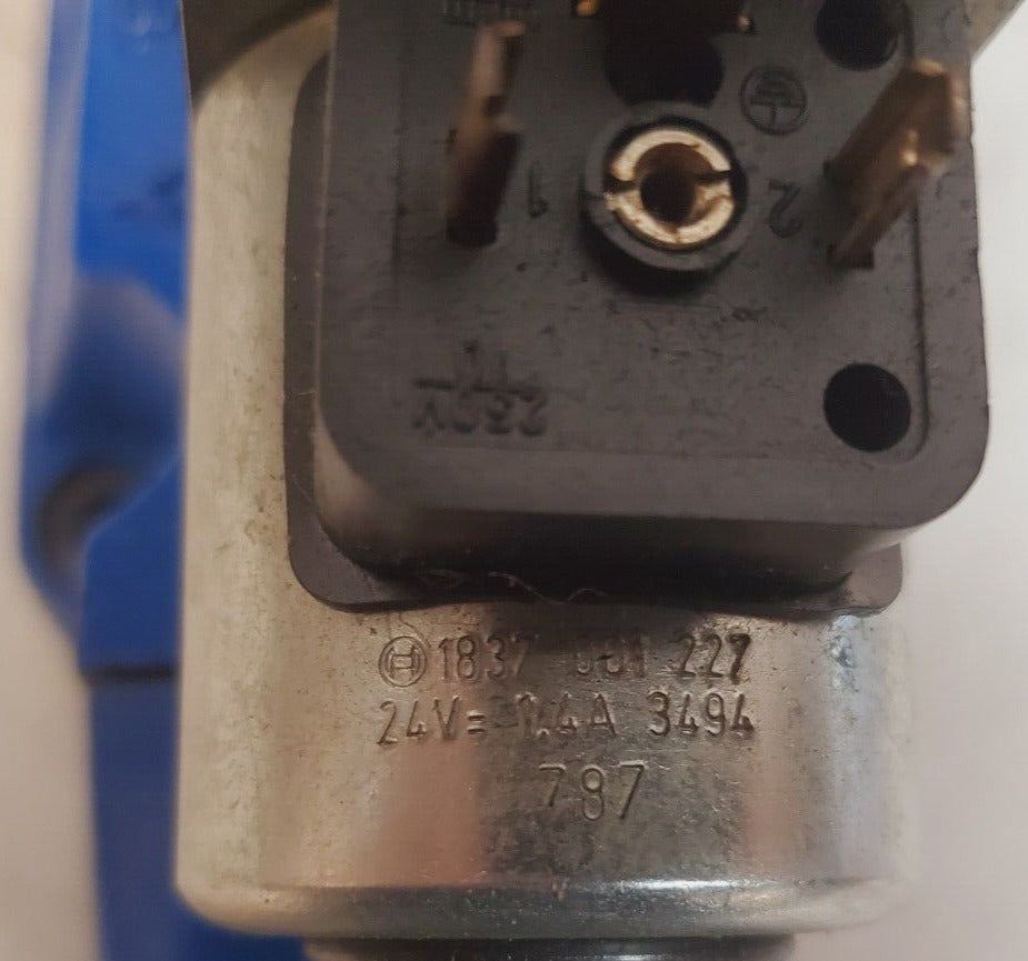 Bosch Hydraulic Proportional Directional Control Valve 0811404607 | 0811004102