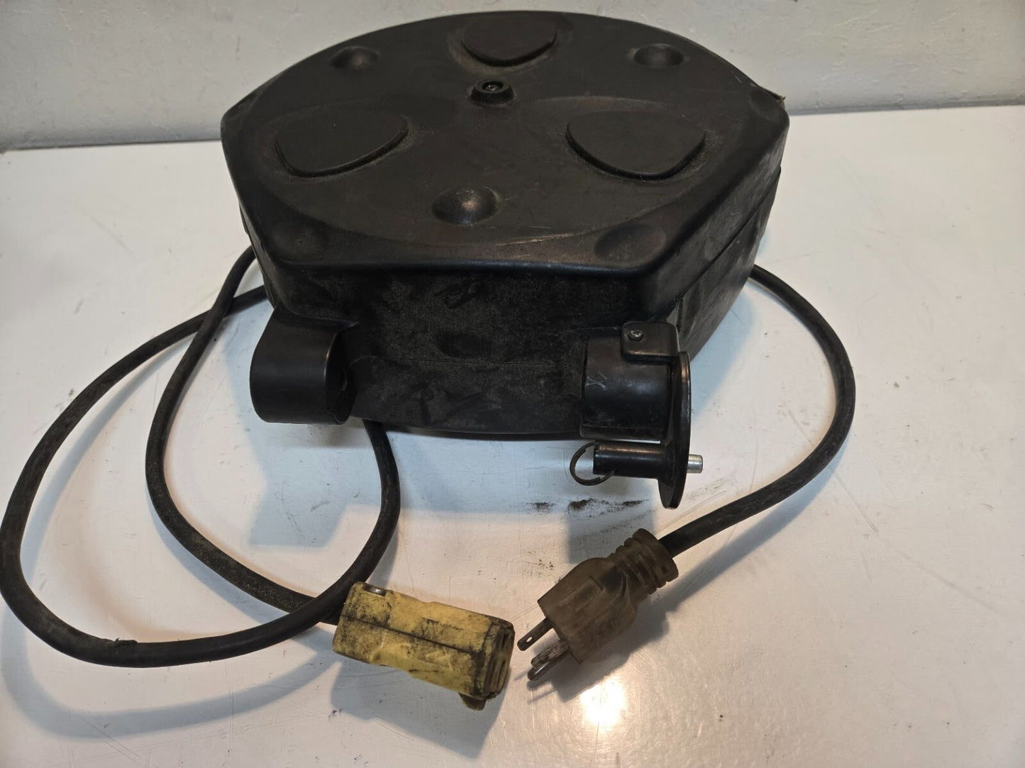 Lincoln Industrial Power Cord Reel 277513 Single Receptacle Approximately 50'