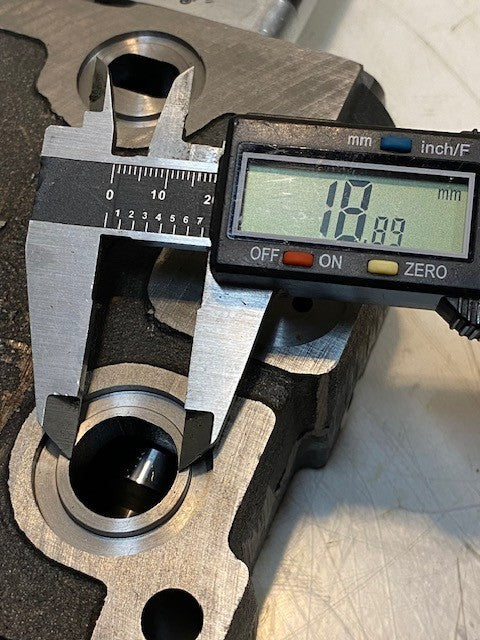 Hydraulic Directional Control Valve 1604052901