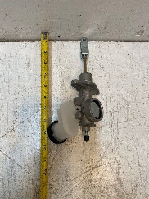 Clutch Master Cylinder 800129 | AM139 5/8 | 800129W