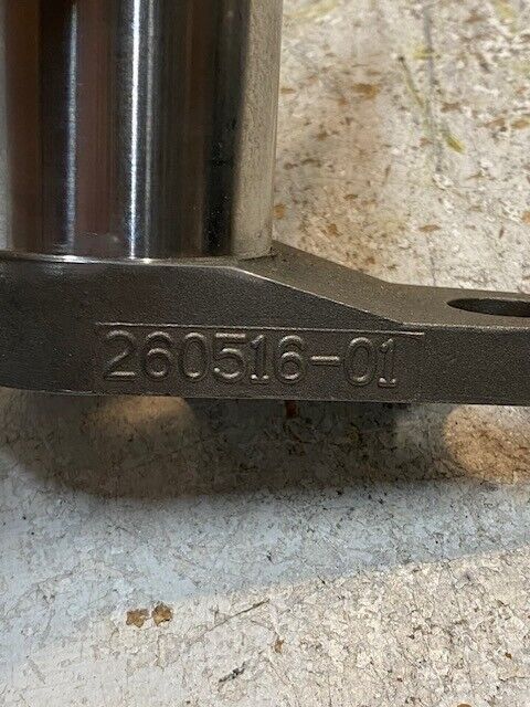 DAF Coupling 260516-01 33mm Bore 21mm Smaller Bore 4-3/4" H 4-5/8" W 2-1/4" D