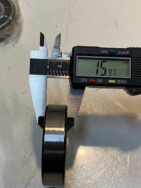 3 Quantity of SKF Explorer Deep Groove Sealed Ball Bearings 6206-2RS1 (3 Qty)