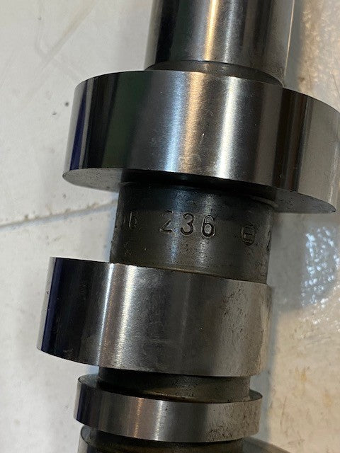 Automotive Engine Camshaft 2/56306, S492272, 2562362E2M 14" Long 20mm Thread