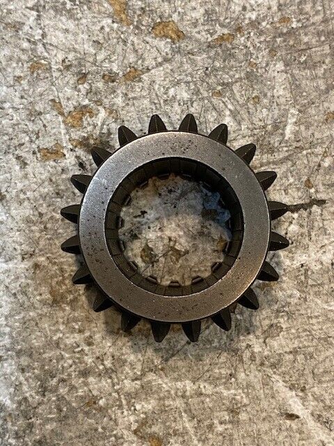 Gear 20-Teeth 15-Spline 28mm Bore 50mm OD 29mm Thick