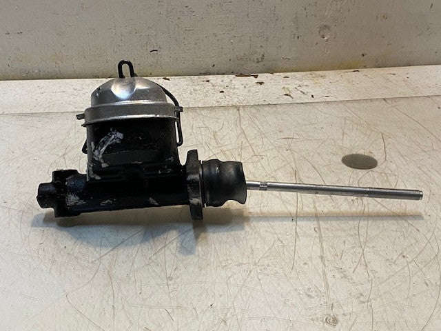 Brake Master Cylinder Compatible w/ Select Buick/Oldsmobile/Pontiac Models