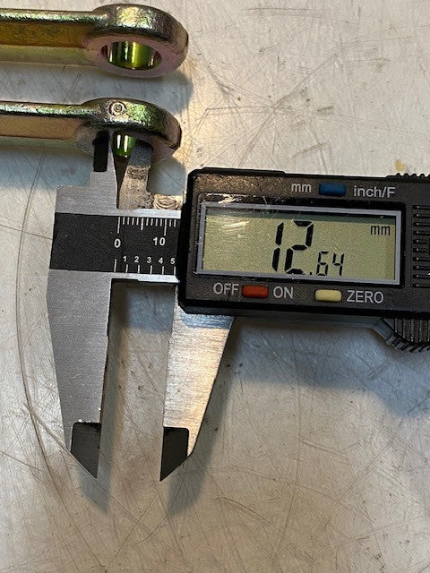 4 Qty of Yoke Clevis Ends 6A | 045720-7620 | 3-3/8" L 13mm Bore 8mm ID (4 Qty)