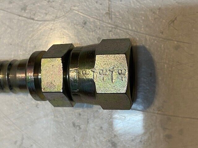 13 Quantity of Pneumatic A8 Tube to Hose Straight Hex Adapters 2-1/2" L 22mm OD