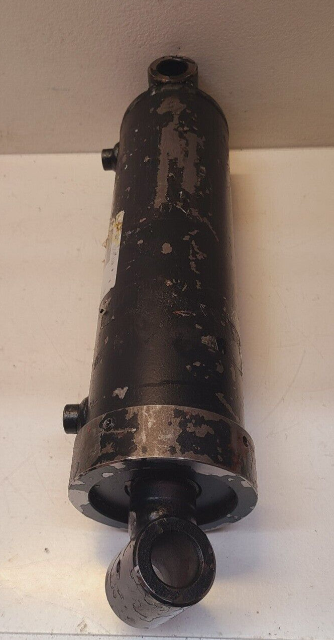 Hydraulic Cylinder Part Number 02961484