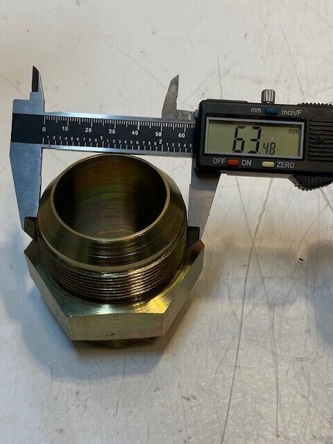 Parker Pipe Hex Fitting Adapter 2-3/4" H 45mm Bore 63mm Thread 70mm Hex
