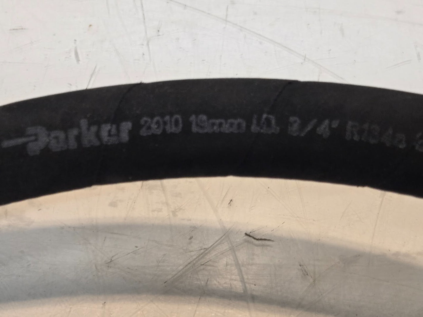 AC Compressor Hose A22-68218-000 for Freightliner | 18" Hose 30" Long 3/4" ID