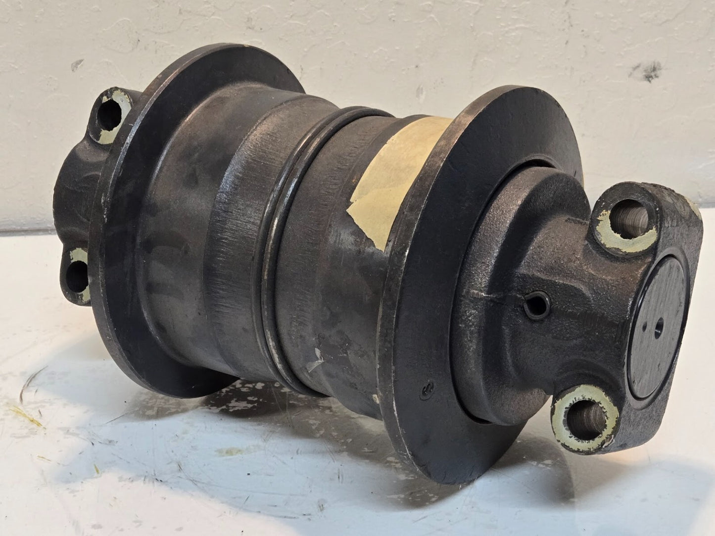 Case 91871 Track Roller L637 | 13" Long 7.5" Diameter | 17.5mm Mounting Holes