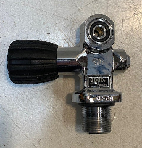 YD 3000 Psi Service Pressure 01-08 Scuba Pro Valve