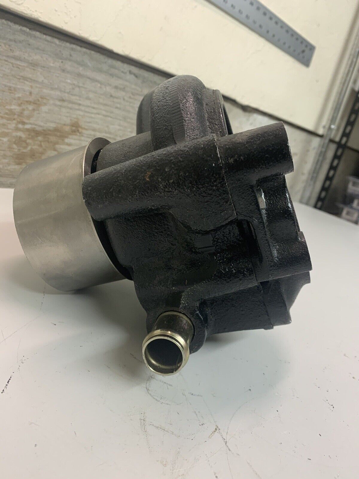 3G21 Water Pump R953 - 3 Bolt