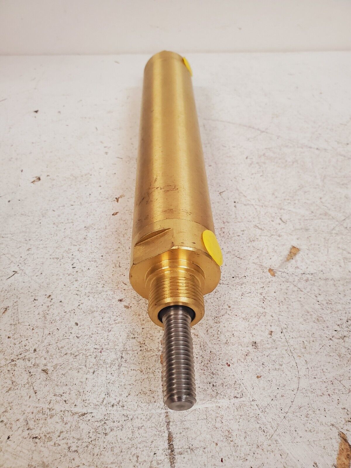 Generic Air Cylinder 1CYLND250 (Slight Damage)