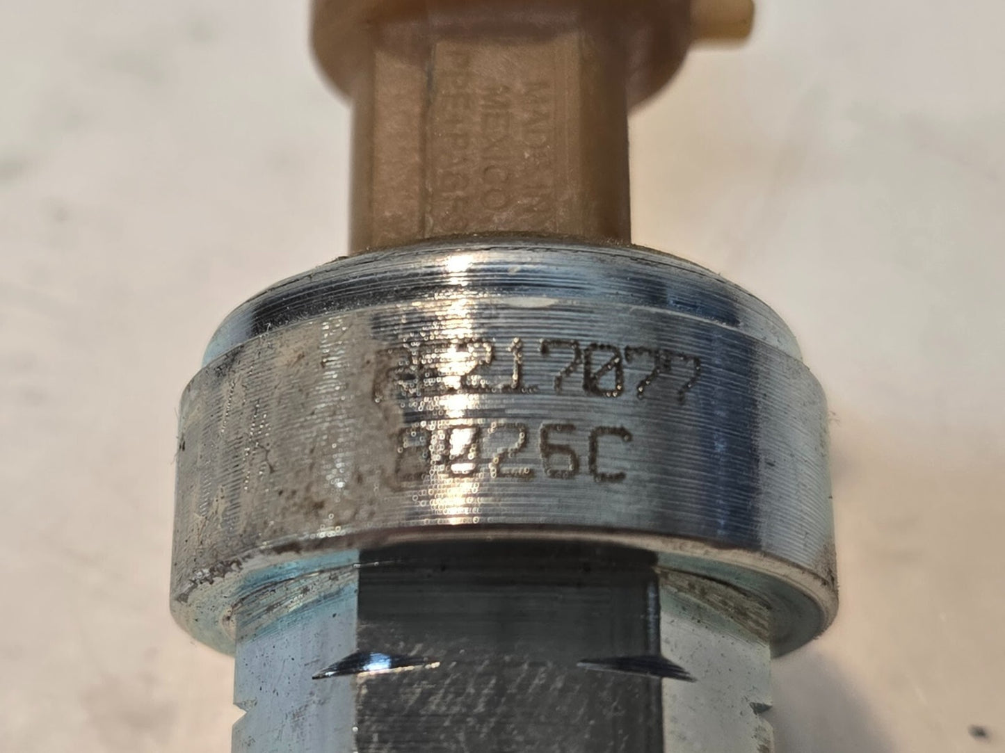 Transmission Oil Pressure Sensor RE217077 | 8026C for John Deere